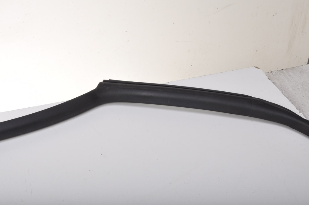 фото №4, Maserati levante s q4 прокладка дверь левый задняя