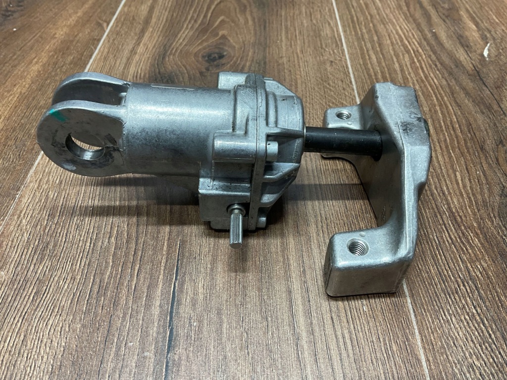 Моторчик регулювання сидіння mercedes-benz sl r129 1298200707 Оригінал