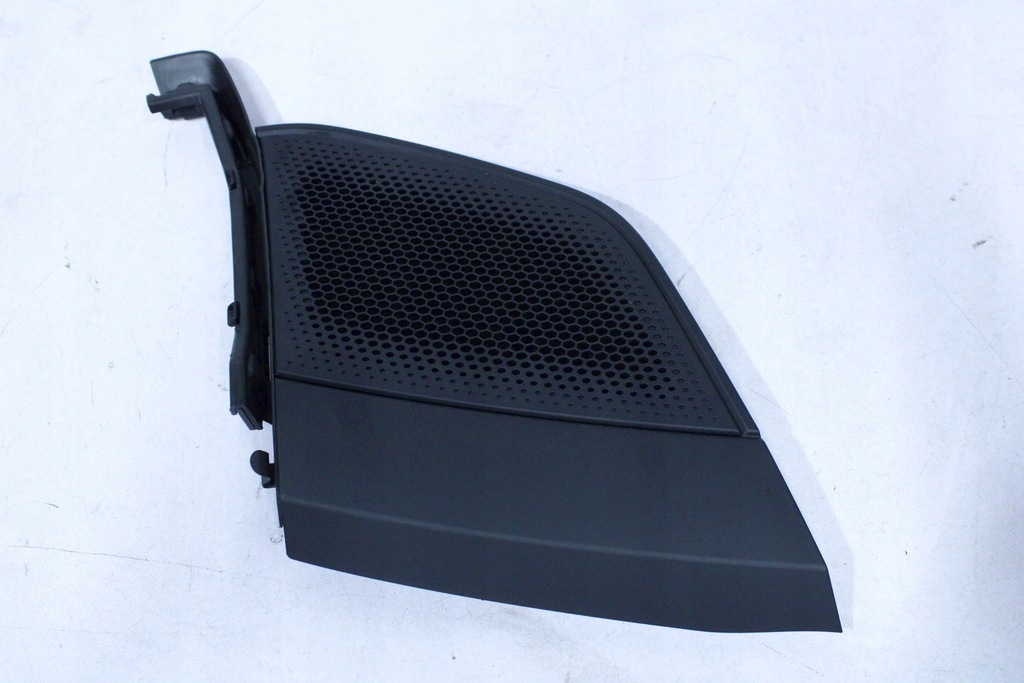 фото №1, Porsche taycan 9j1 защита динамика перед передняя правая 9j1868148