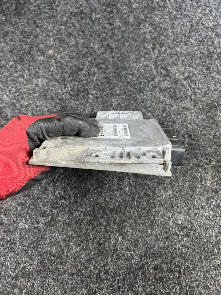 Бортовий комп'ютер блок керування двигуна citroen peugeot iaw48p238 9642247380 Зі Шроту