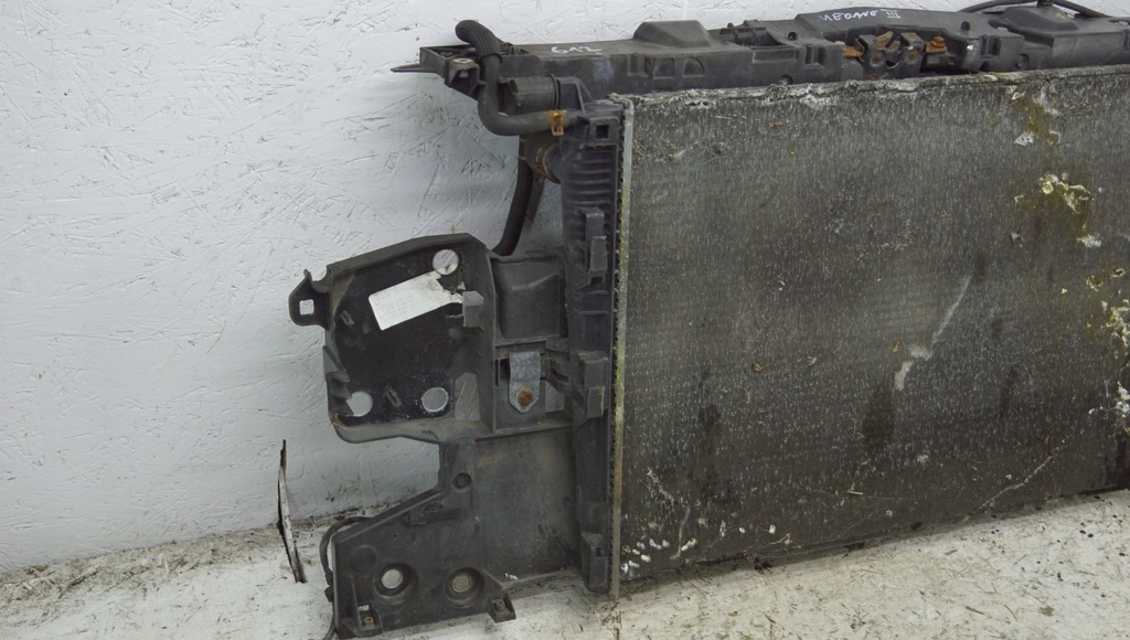 фото №3, Pas передний радиатор renault megane iii