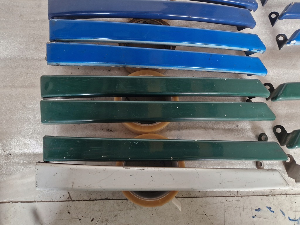 фото №13, Молдинг pod фара правий перед sprinter i fl