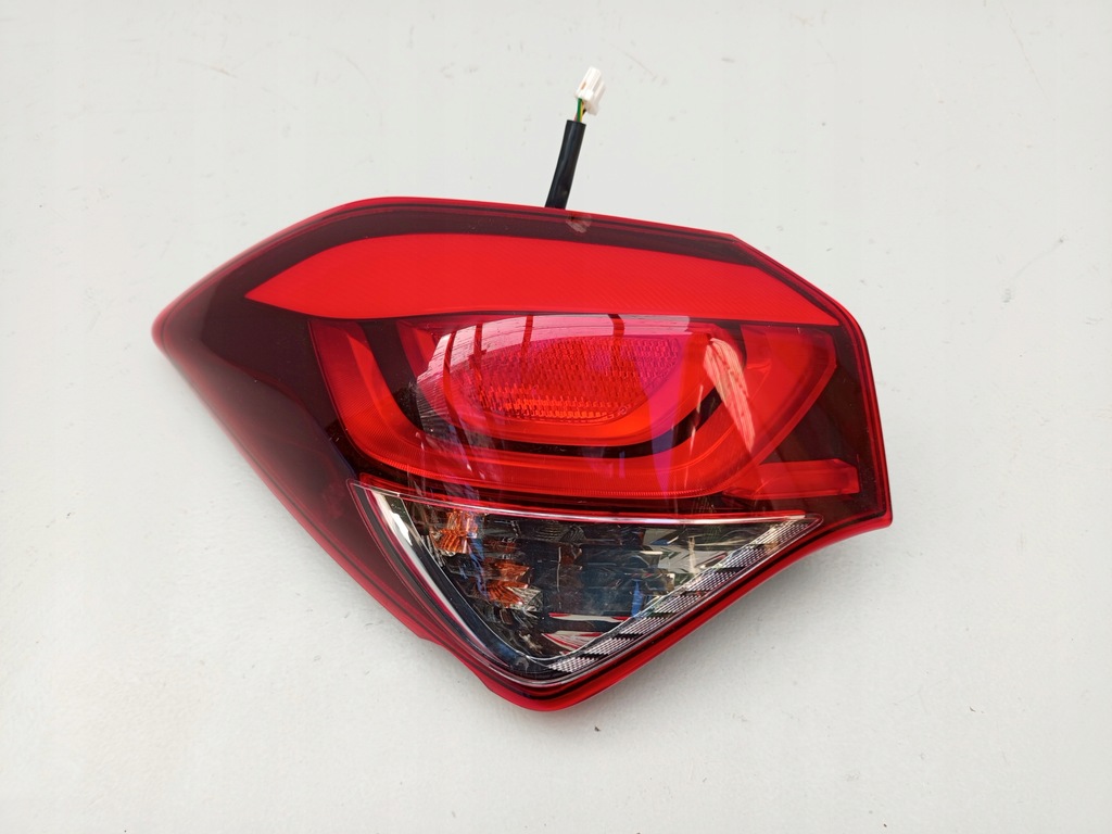 фото №14, Hyundai i20 ii 2 2014- лампа задня ліва лівий задня 92401-c8000 ÷