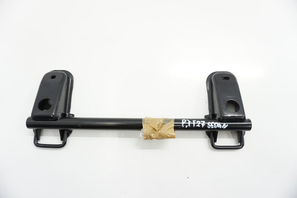 фото №1, Toyota avensis t27 кронштейн isofix правий задня