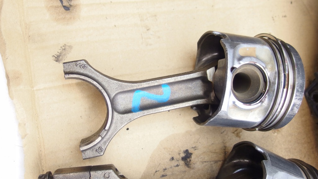 фото №1, Bmw f01 730d n57d30a поршень шатун