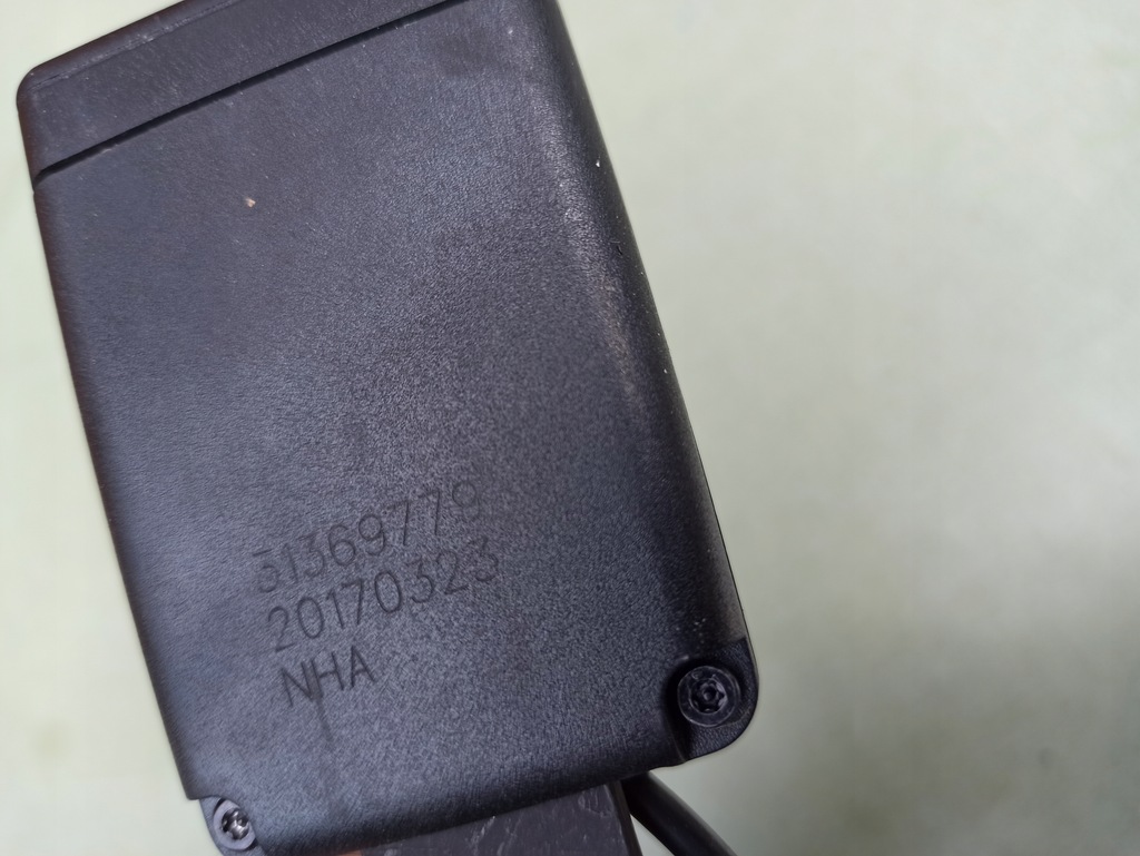 фото №4, Клипса поперечина задняя volvo s90 ii 31369779