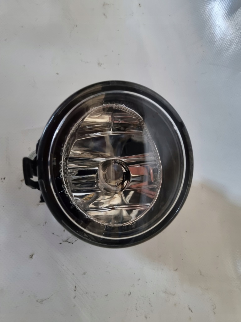 фото №1, Bmw x3 x5 x6 f25 f15 f85 правый противотуманная фара