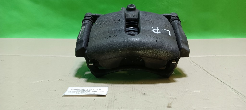 фото №1, 8v0615123d суппорт тормозной левый перед passat b8 2.0 tdi kombi