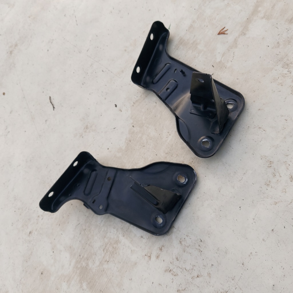 фото №1, Кронштейн радіатор правий + лівий maserati levante d