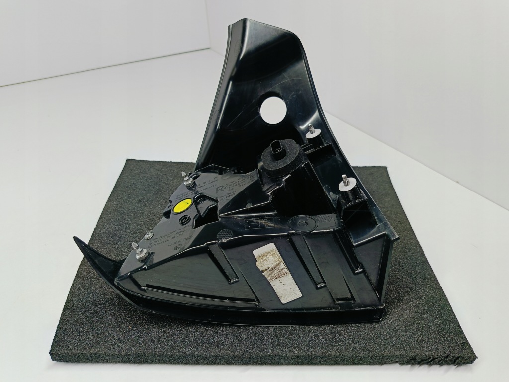 Купити Tesla 3 3 рестайлінг  y my 20-фара фара ліхтар праві задній led 1502087-00-d