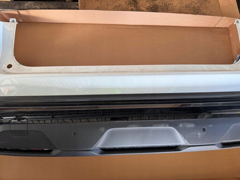 Бампер задній 6 pdc радар джгут фари задній bixui teqnc renault austral Оригінал