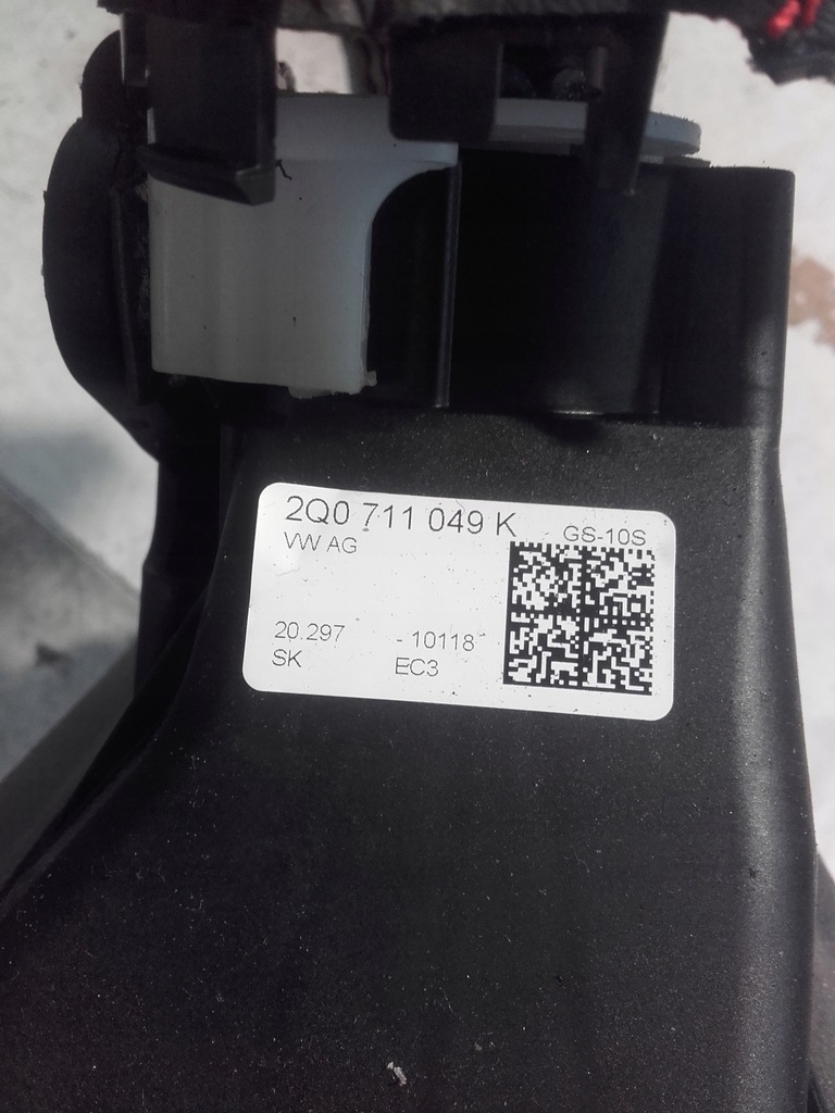 фото №6, Seat arona чехол ручка домкрат тросы 2q0711049k