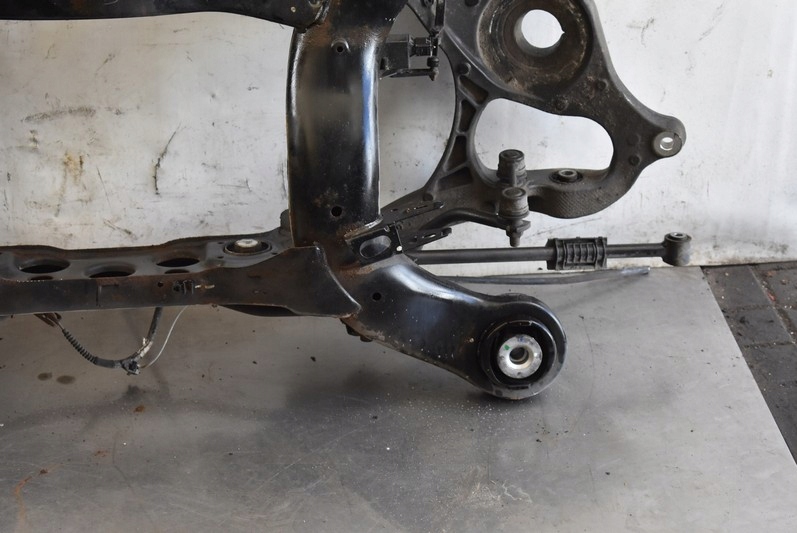 фото №4, Підрамник підрамник задня mercedes w251 5.0 v8 4matic 06r