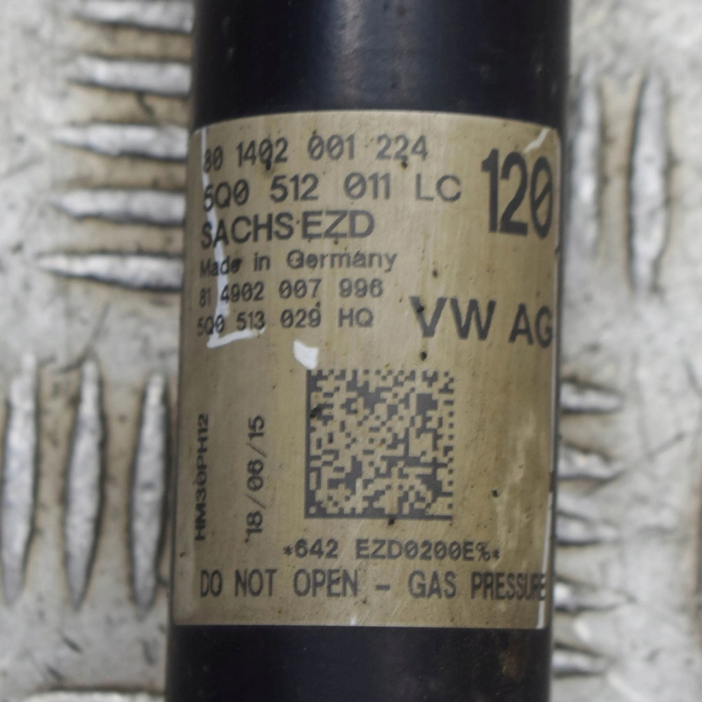 фото №10, Audi a3 s3 8v 2016 левая сторона амортизатор задний