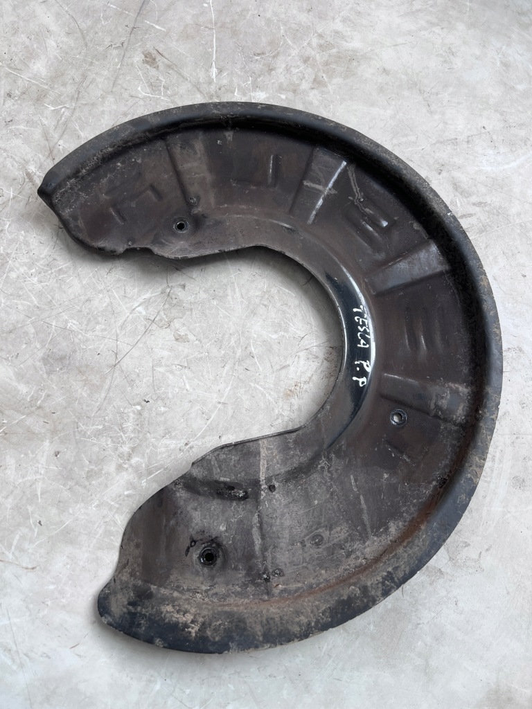 Купити Tesla model s 2012-2021 захист диск гальмівний перед права 1045951-01-b