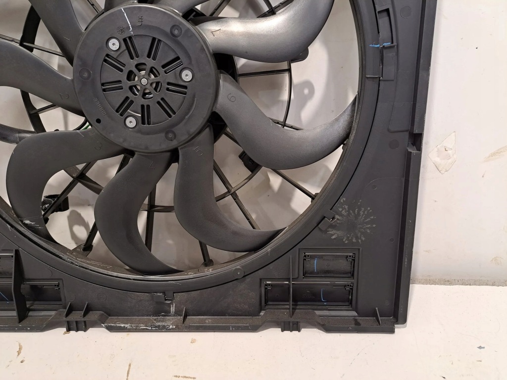 Вентилятор радиатора bmw x3 g01, f97 8487636 2.0l бензиновый 135kw 2023 Доставка