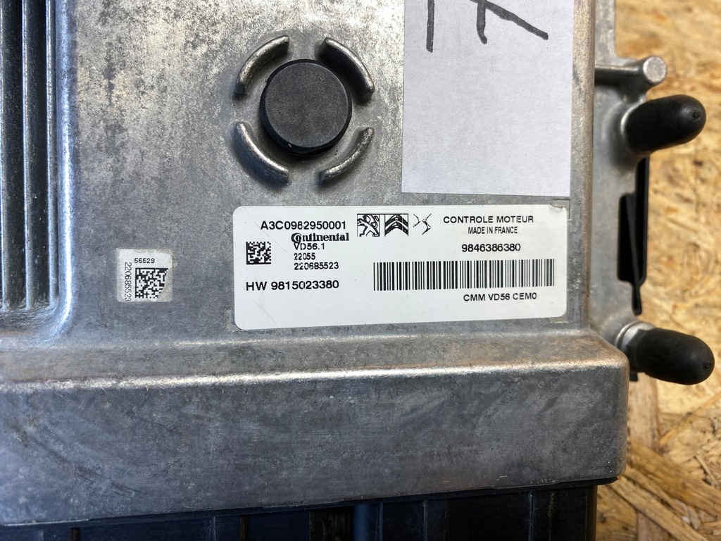 фото №11, Бортовой компьютер блок управления двигателя peugeot 308 iii t10 1.2b aut 9846386380