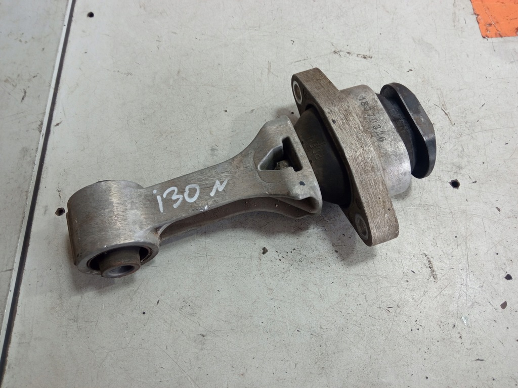 фото №1, Hyundai i30 n кронштейн подушка двигуна 2.0 t