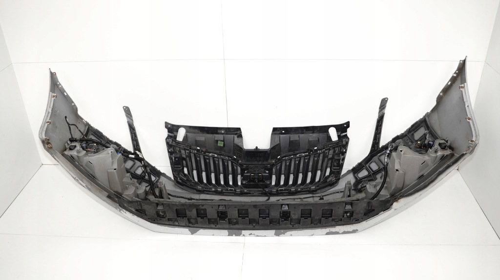 фото №12, Бампер перед передний skoda octavia iii lift 16-20r омыватель la7w