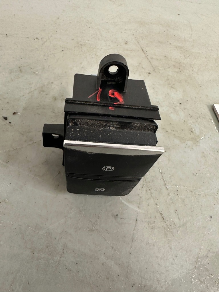 фото №1, Ford kuga iii mk3 21 переключатель тормоза ручного