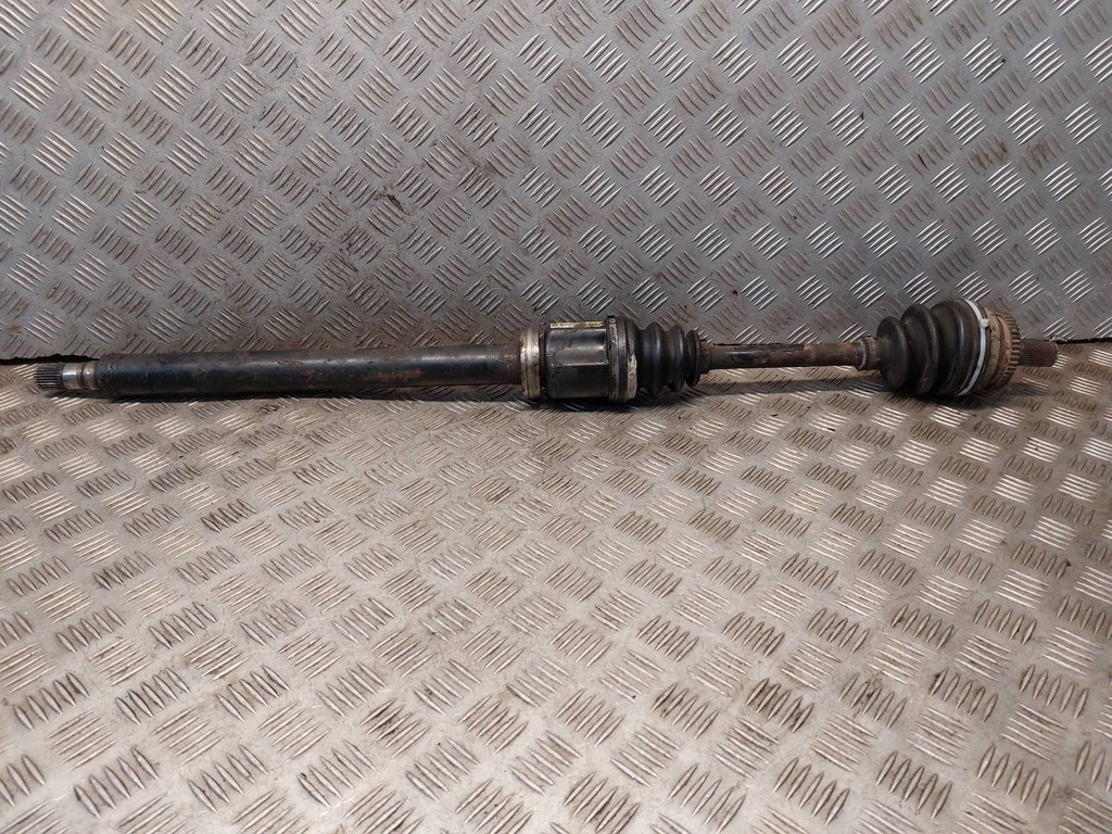 фото №1, Приводной вал правый перед volvo s60 i 2.4 автоматическая коробка передач p8689217