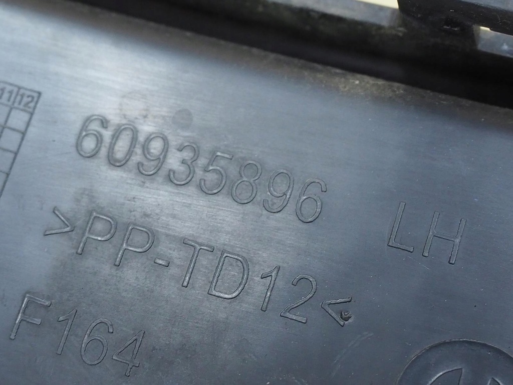 фото №16, Jeep compass ii lift 20- решётка бампера левая lh