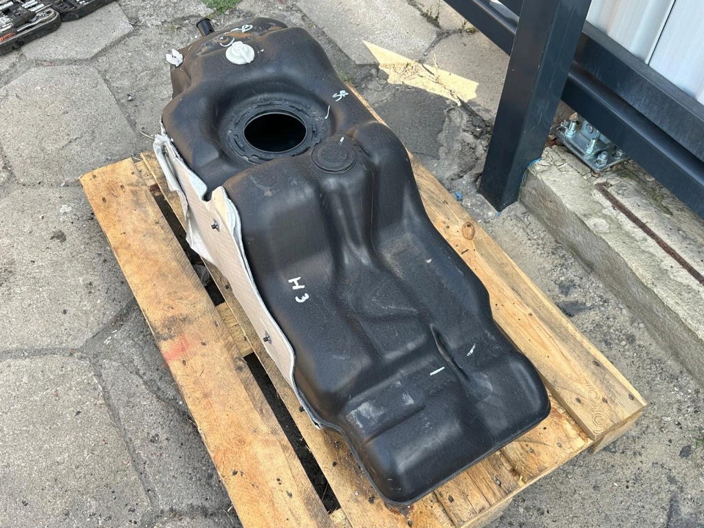 фото №5, Hummer h3 06-10r бак bak топлива оригинал oem