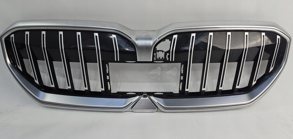 фото №1, Решётка радиатора решётка радиатора шторка жалюзи led впуск bmw 5 g60 g61 iconic главный 51118084683