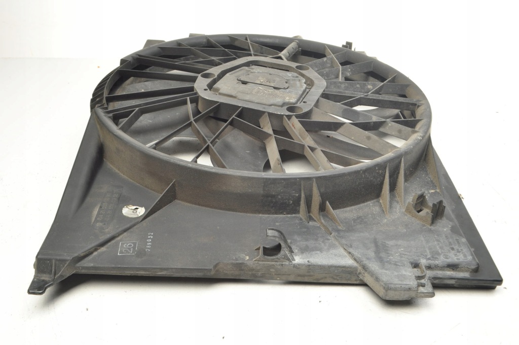 Mercedes w211 2.2 cdi вентилятор радиатора 3135103521 с Разборки