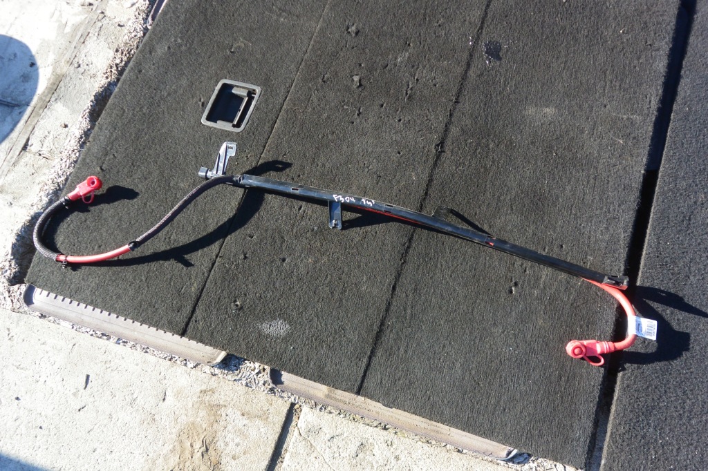 фото №1, Шланг wysokiego напряжения bmw 3-seria f30 330e lci