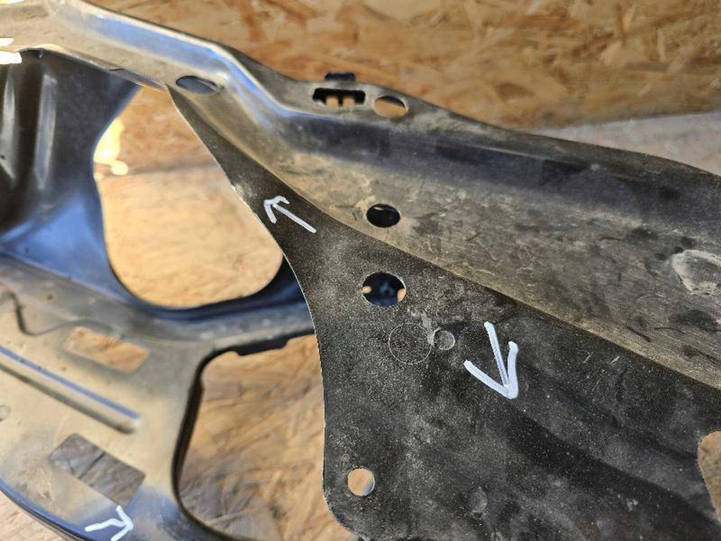 фото №9, Volvo xc60 i 08- 30762259 pas передний усилитель