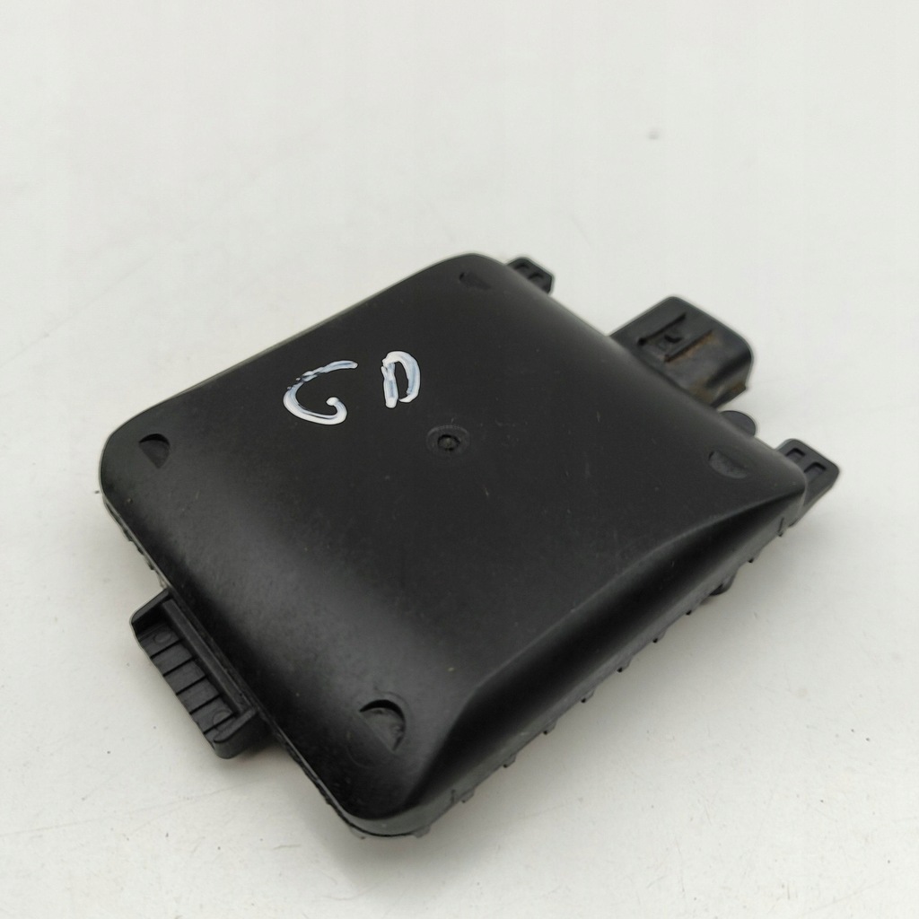 фото №4, Polestar 2 2023 модуль мертвого pola