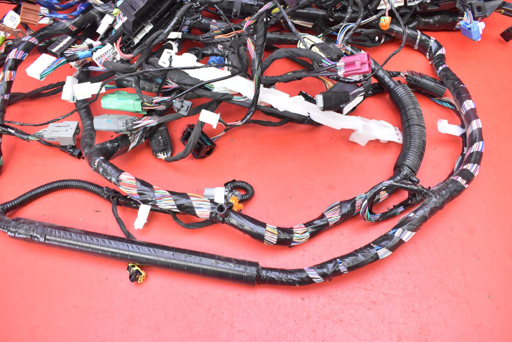 Джгут електропроводка салону 1004423-90-p tesla model s performance 12-20 Доставка