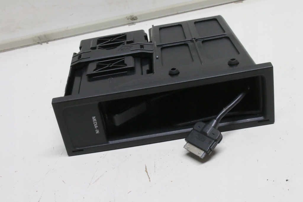 фото №1, Модуль интерфейс golf vi tiguan