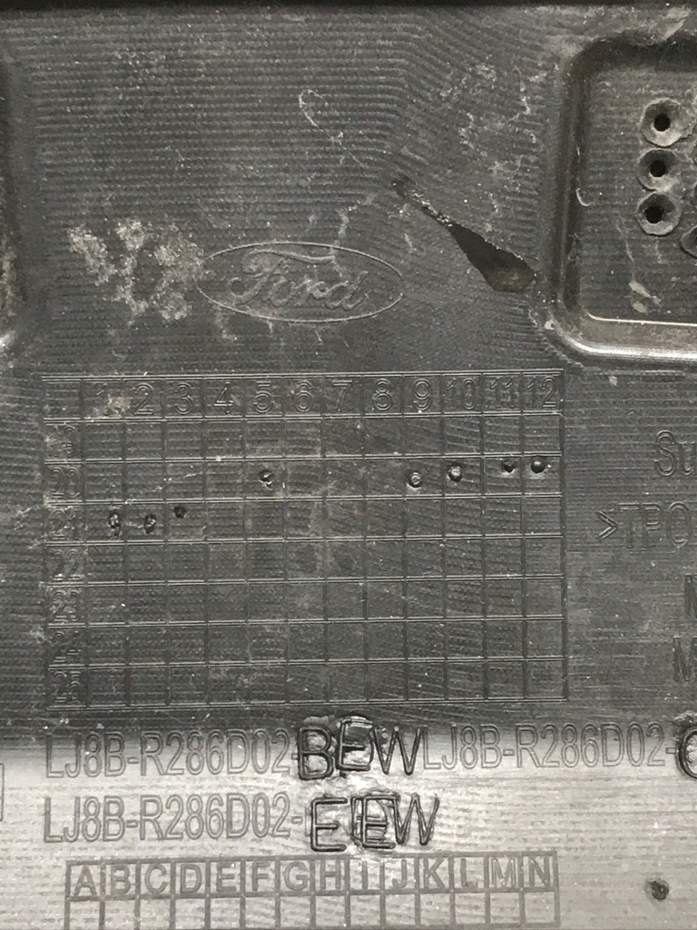 фото №12, Молдинг na крыло задняя правый ford mustang mach e