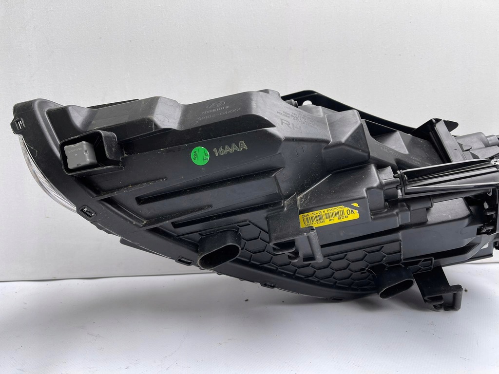 фото №6, Hyundai i30 правая лампа full led