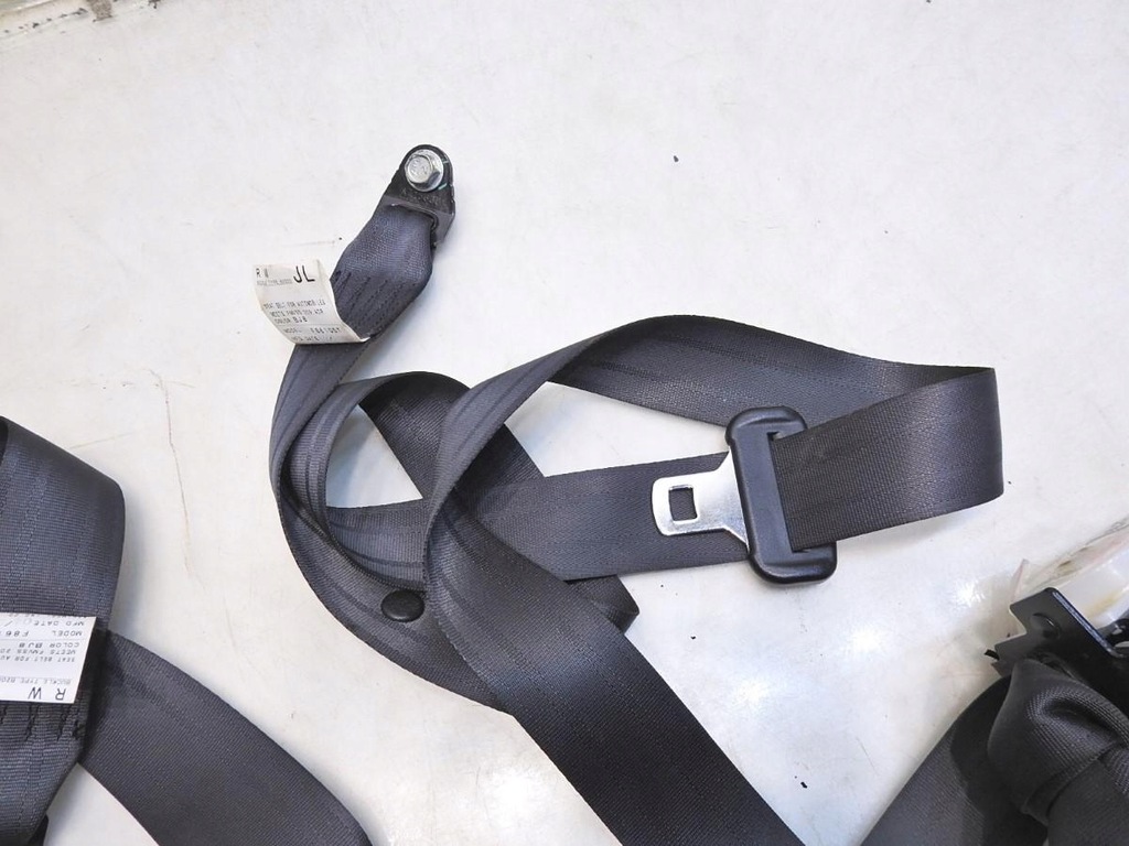 фото №7, Pas безопасности задняя subaru forester iii f86105t