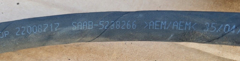 Шланг труба патрубок оливи системи підсилювача бачок saab 95 9-5 оригінальний номер європа Ціна