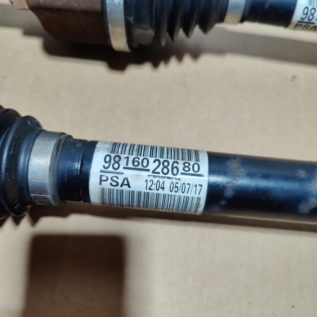 фото №5, Citroen c3 iii 1.6 bluehdi привідний вал права 9816028680 ліва 9806459180