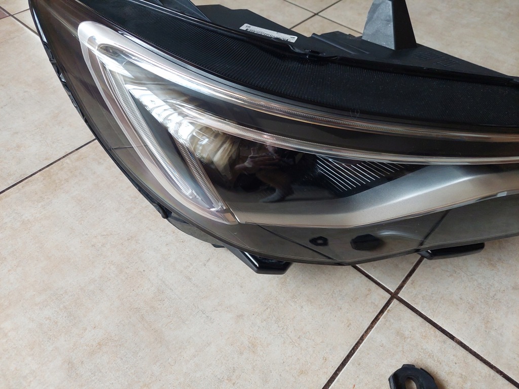 фото №4, Лампа - правый перед - full led - opel grandland x