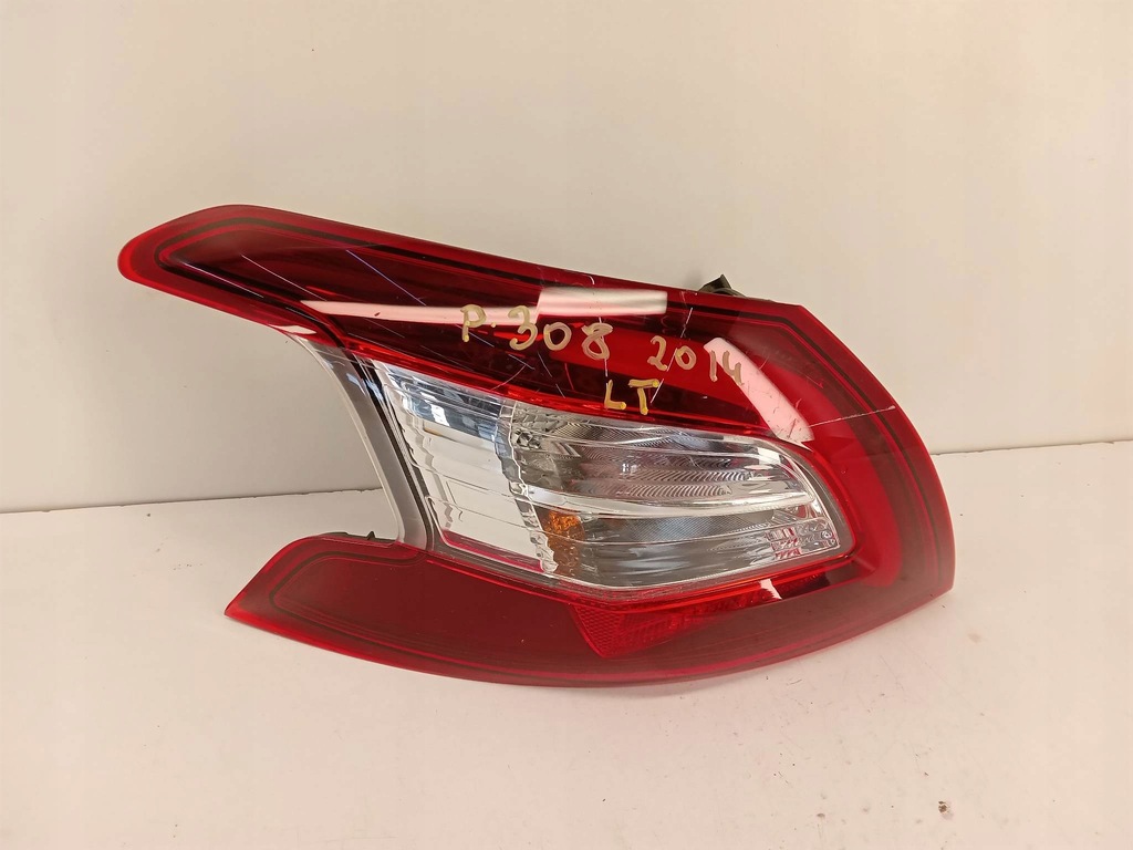 фото №1, Лампа левая задняя peugeot 308 ii t9 hb 13-17