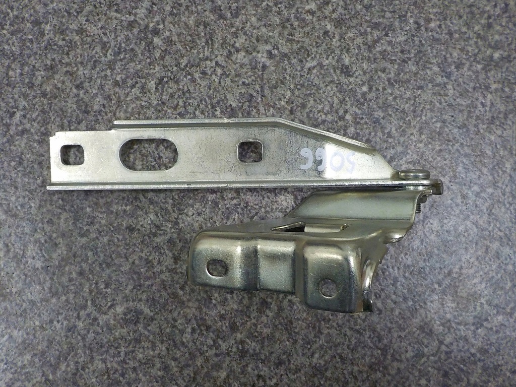 фото №2, Петля капот правий audi a4 b8