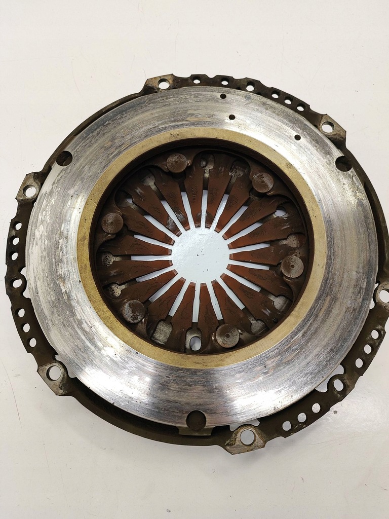 фото №8, Peugeot 308 2015 плита прижимная сцепления