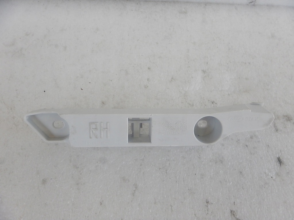 Купити Кронштейн бампера правий перед ford s-max 2006-15_ 1377203 _ 6m21-17e856-bb