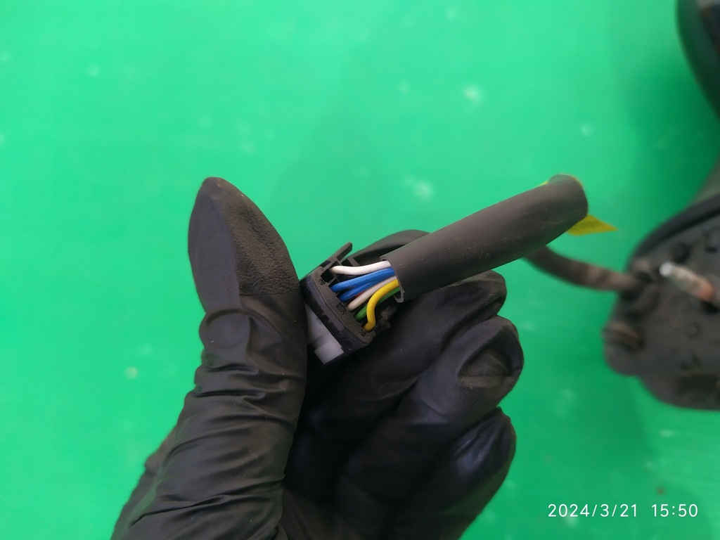 фото №11, Зеркало правое renault clio iv 963012003r 11pin 14r