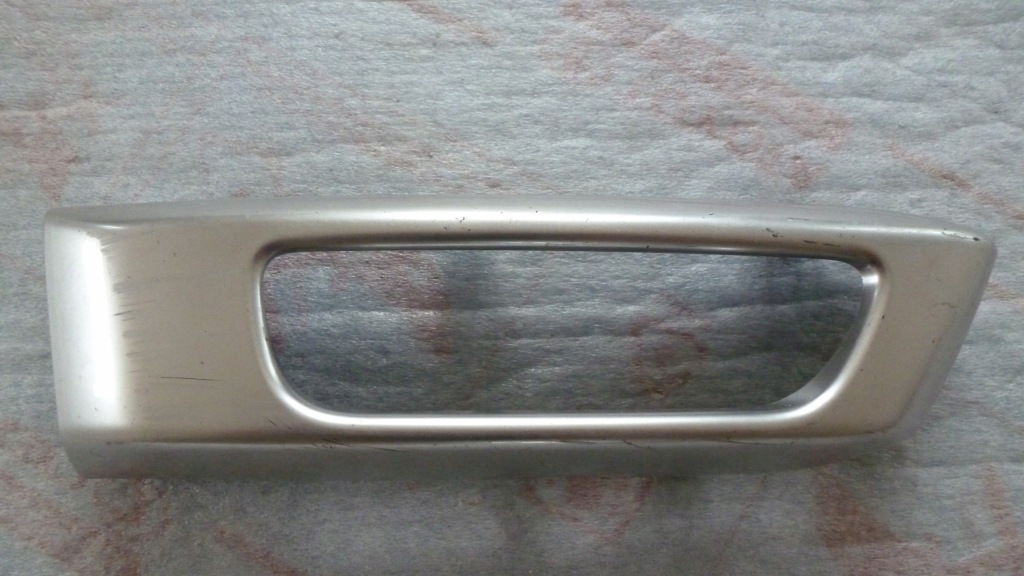 Купити Land rover sport рамка протитуманна фара права dk62-15b216-b