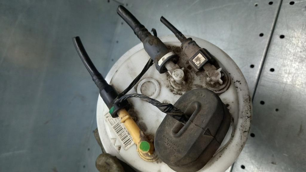 фото №3, Насос пального peugeot 407 i 1.6hdi 05r 9647083480