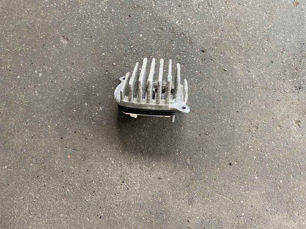 фото №1, Porsche cayman 982 модуль led 201.047-01 9p1953249