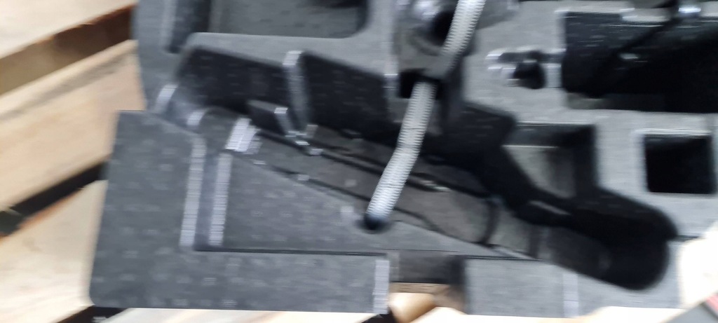 фото №6, Sq8 4m rsq8 q8 пена багажника колеса запасного задняя 24r 4m8012109c