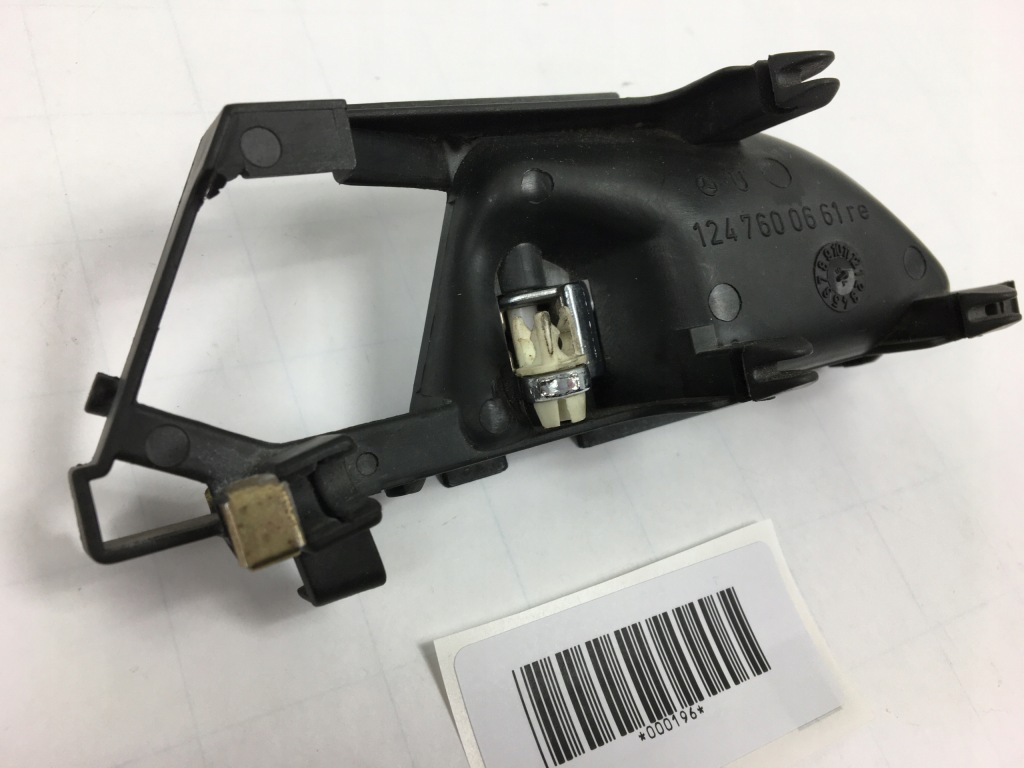 Купить Ручка дверь пассажира правый внутренняя mercedes w124 купе кабриолет  1247600661